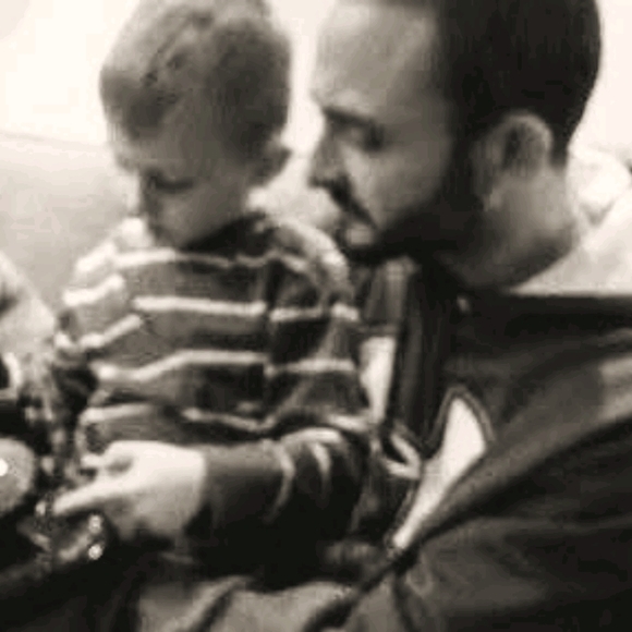 Meet your Posher, Posh - Picture 3 of 6